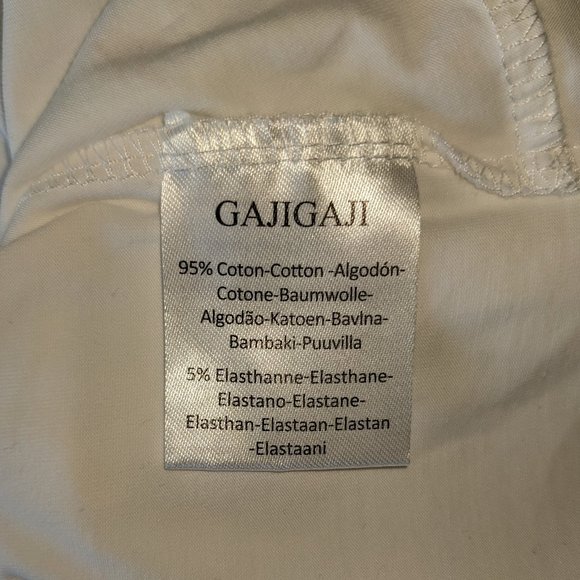 White Gajigaji Short Sleeve Knot Front Crop Top in a Misses size Medium - Picture 9 of 13